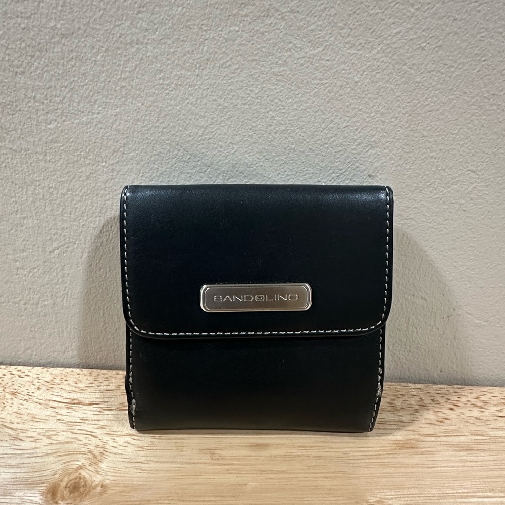 Bandolino Black Leather Compact Wallet